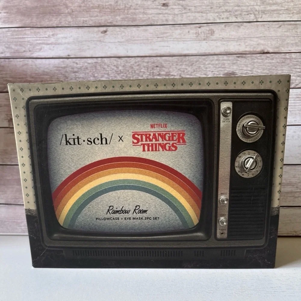 NIB Stranger‎ Things X Kitsch Rainbow Room Pillowcase + Eye Mask 2pc Set